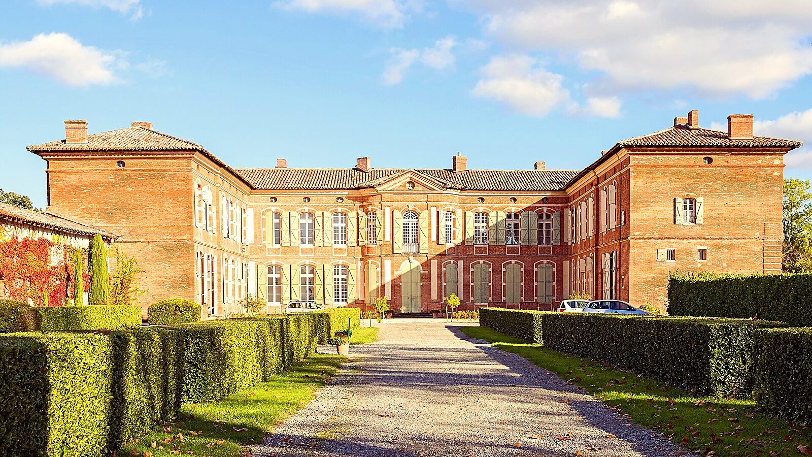 Le château de Merville et son parc, en Haute-Garonne