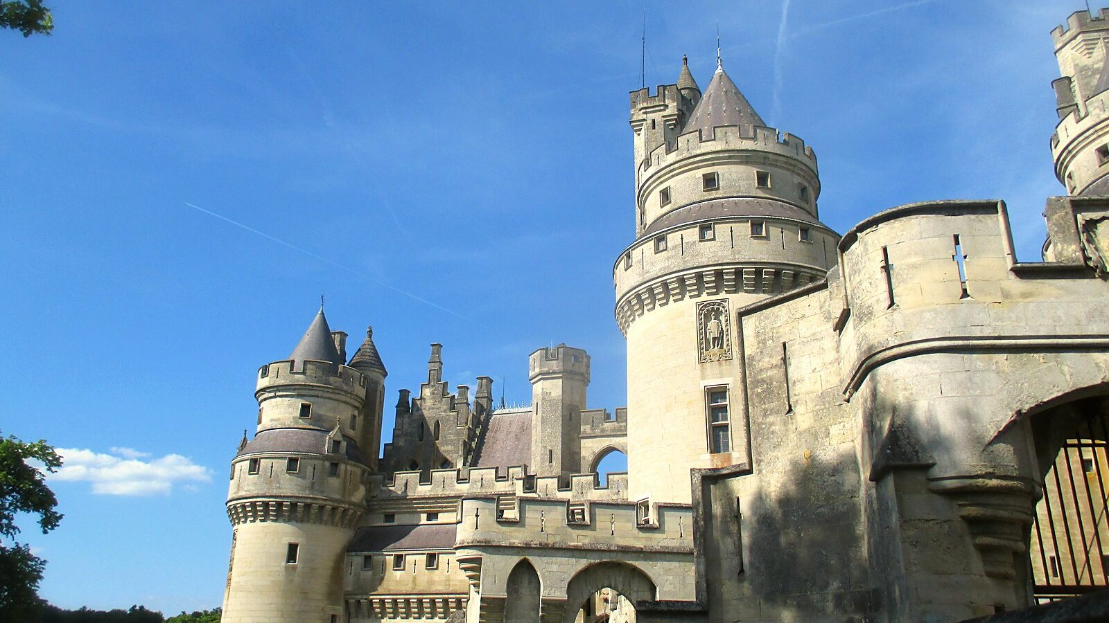 Les tours du château de Pierrefonds, dans l'Oise, reconstruites au XIXe siècle