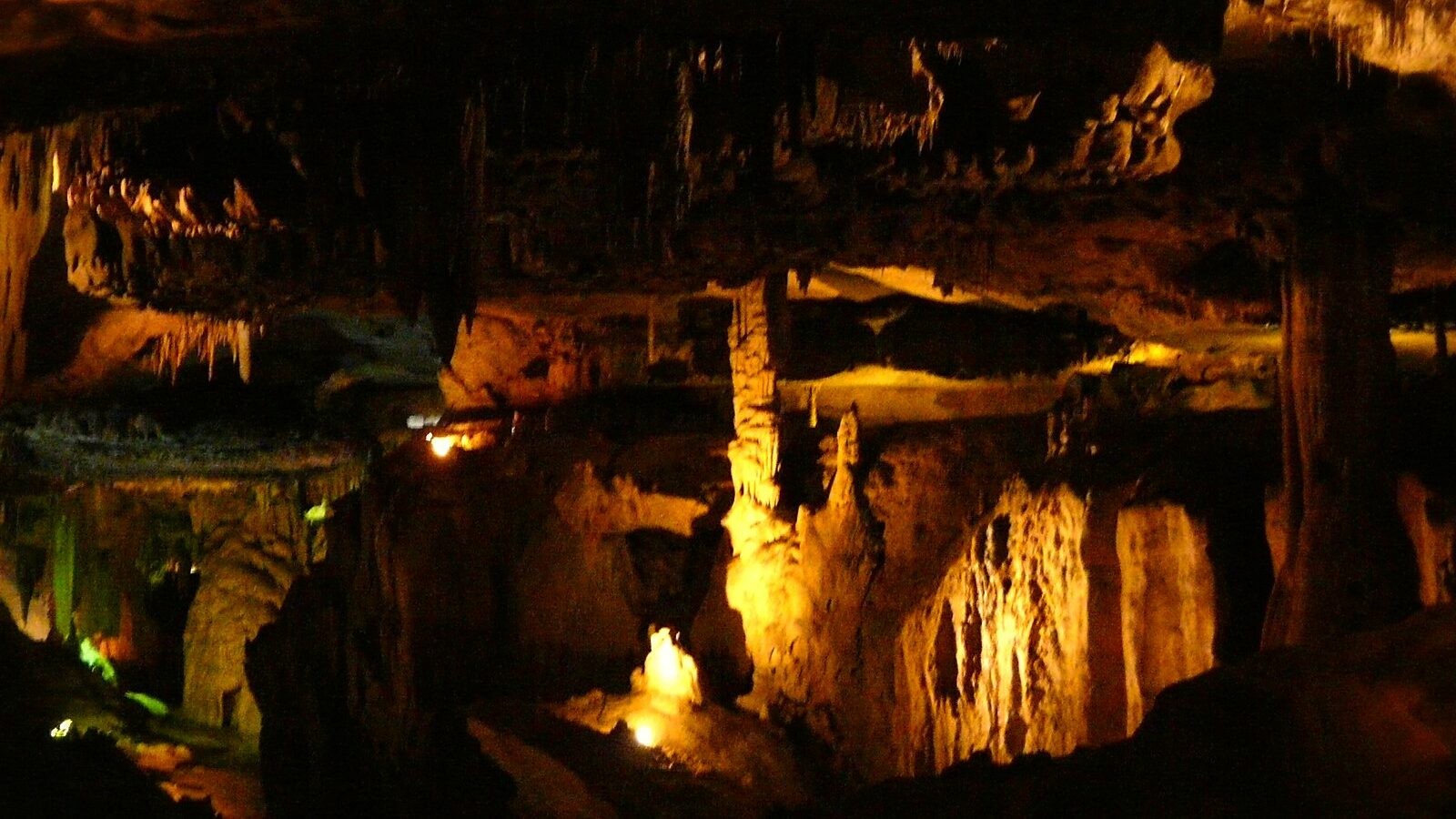 Une salle des grottes de Bétharram, dans les Pyrénées-Atlantiques