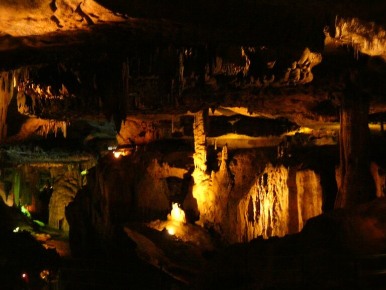 Une salle des grottes de Bétharram, dans les Pyrénées-Atlantiques