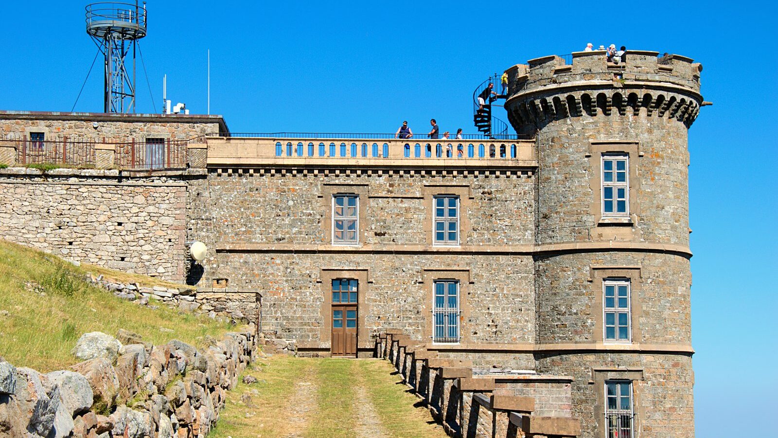 L'observatoire météorologique du mont Aigoual, dans les Cévennes